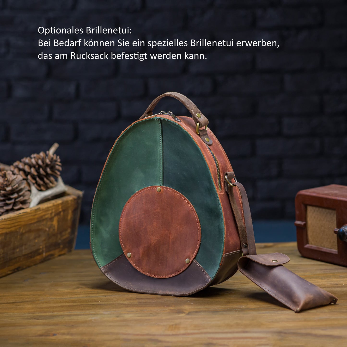 _Vielseitiger, handgefertigter Leder Rucksack-Tasche-Hybrid. Echtes Leder, einzigartiges Design.