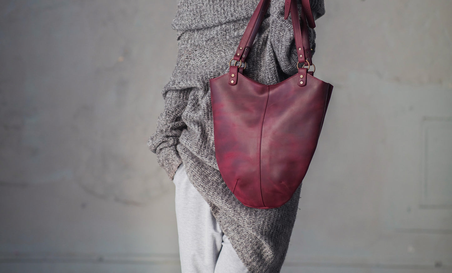 _Handgefertigte, geräumige Designer-Handtasche aus hochwertigem "Crazy Horse"-Leder