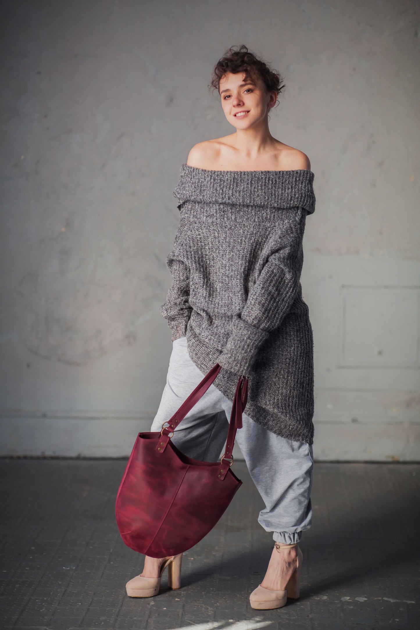 _Handgefertigte, geräumige Designer-Handtasche aus hochwertigem "Crazy Horse"-Leder