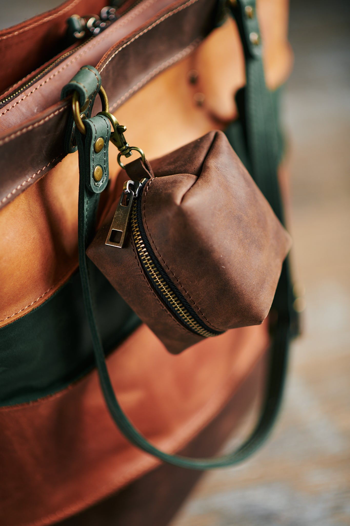 Handgefertigte Zubehörtasche (Necessaire) – Design und Funktion