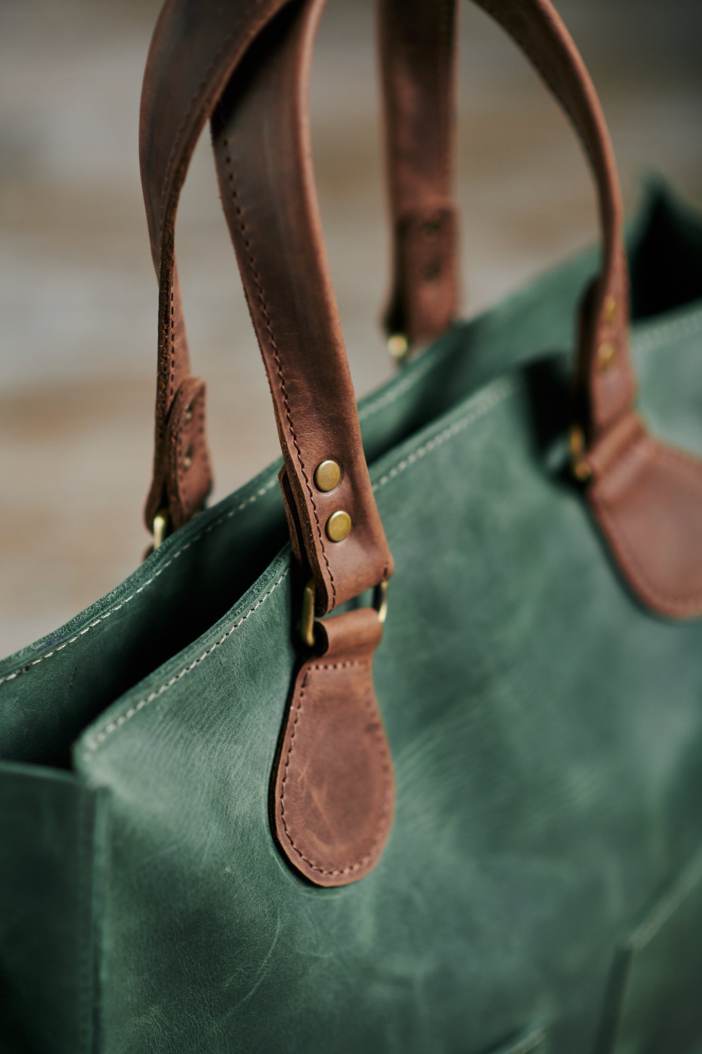 _Handgefertigter Leder-shopper mit Zubehörtasche (Necessaire)