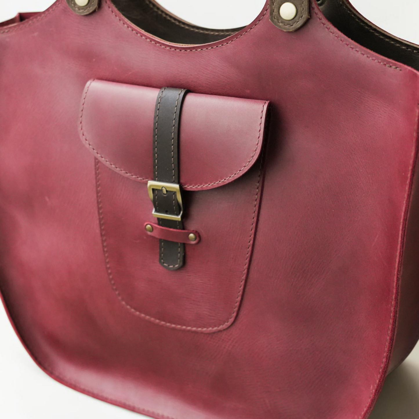 Tote Bag Damen aus Leder handgemacht mit Fronttasche und verstellbaren Henkeln