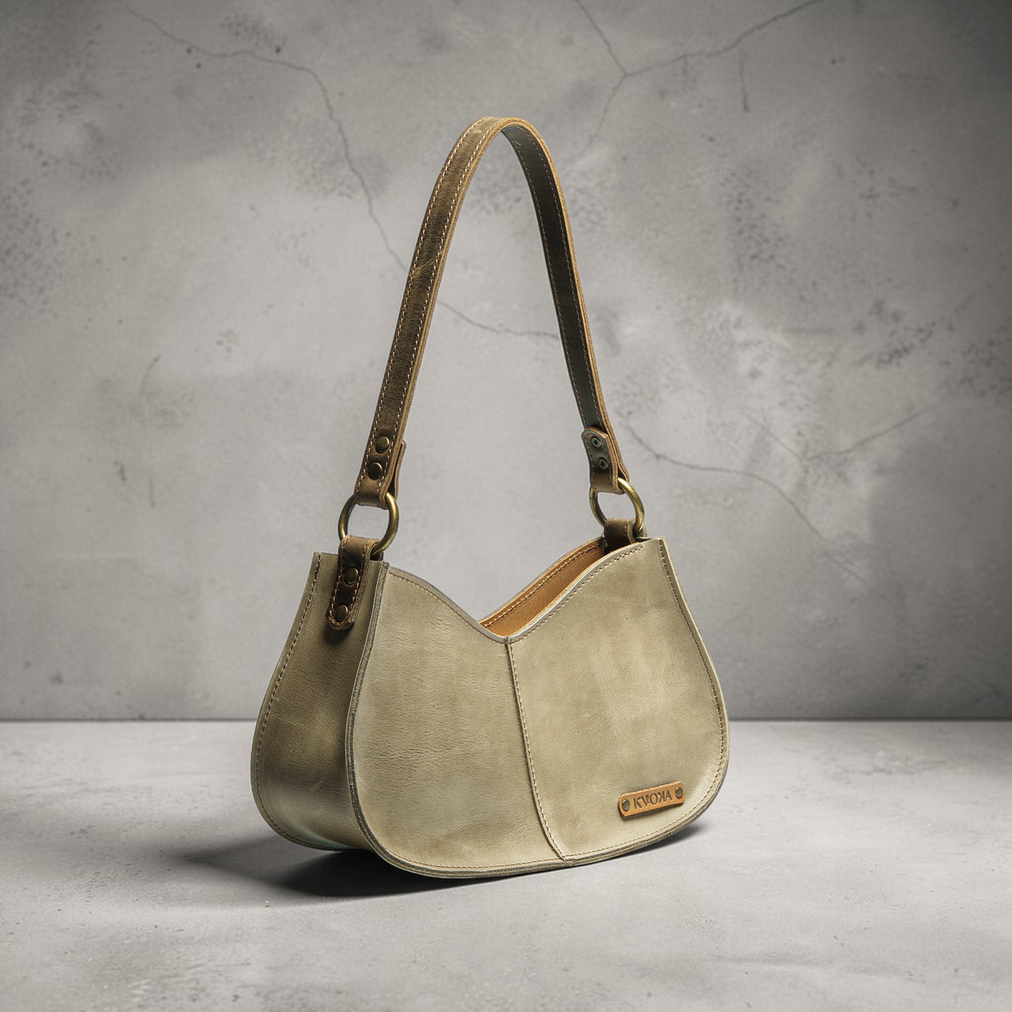 Kleine Lederhandtasche für Damen mit kurzem Henkel handgemacht